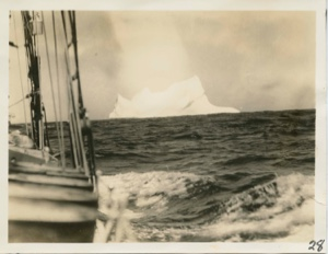 Image of Bowdoin approaching iceberg